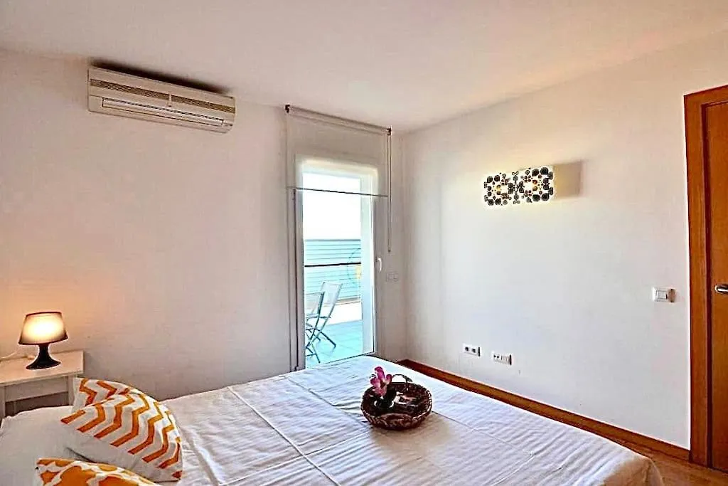 Appart Porto Marina 4 Pers Avec Piscine Commune Roses 0*,  Spain