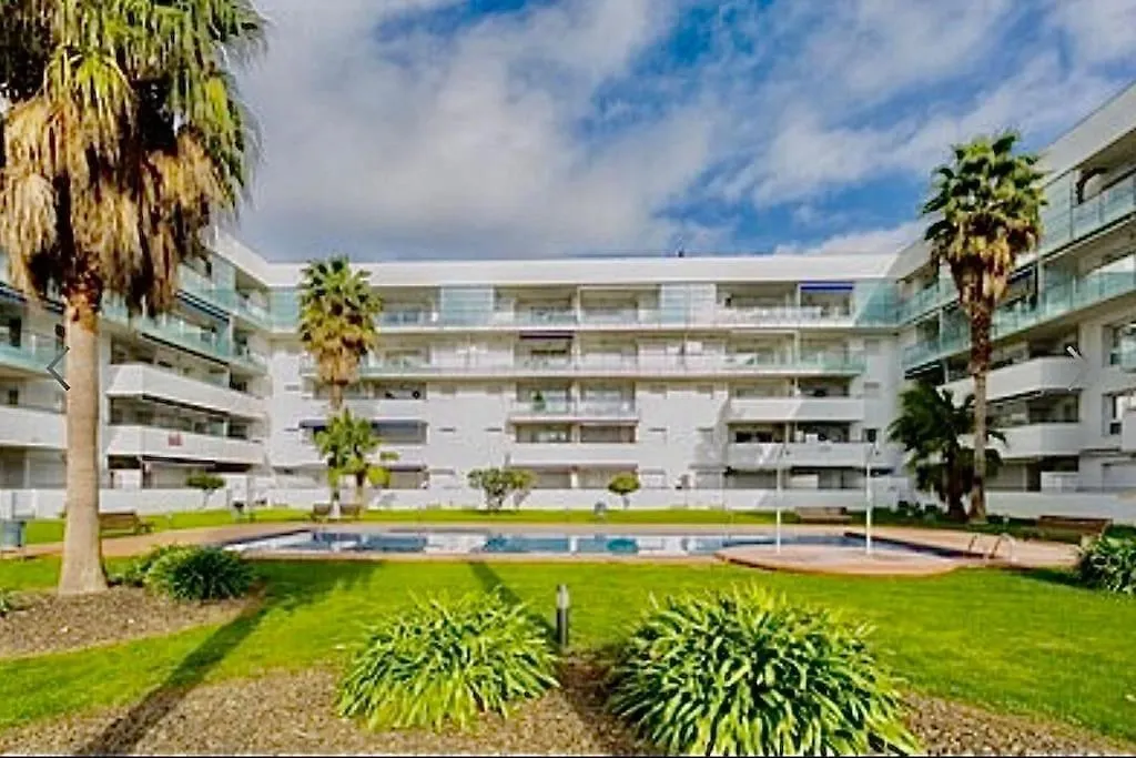 Apartment Appart Porto Marina 4 Pers Avec Piscine Commune Roses Spain