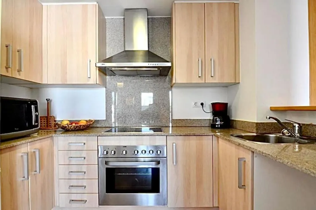Apartment Appart Porto Marina 4 Pers Avec Piscine Commune Roses